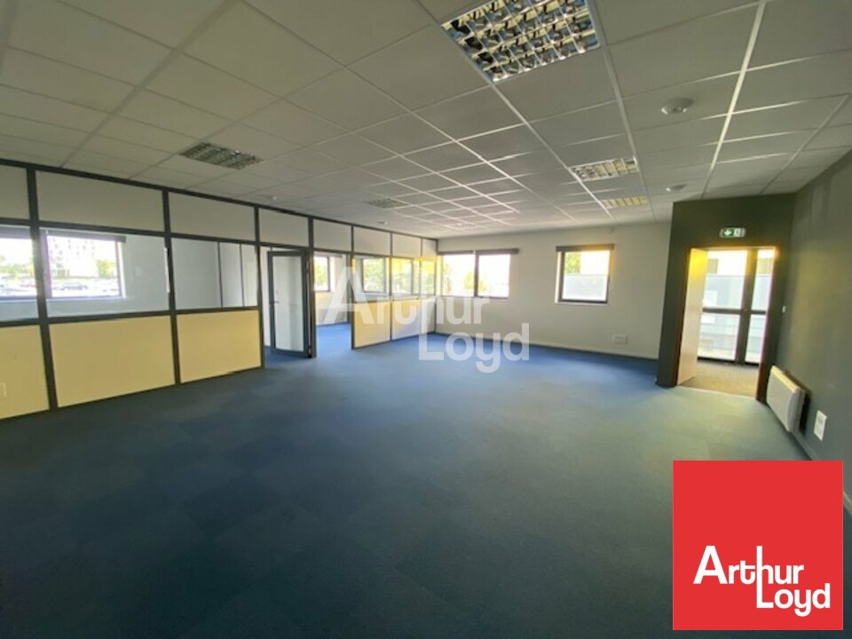 ARTHUR LOYD POITOU VENDEE LOCATION-BUREAUX-LA_ROCHE-SUR-YON-85