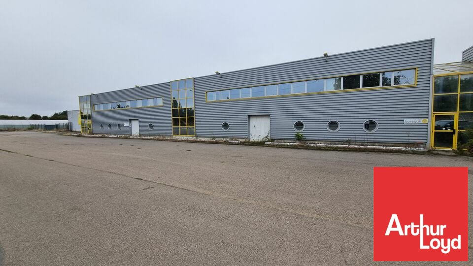 ARTHUR LOYD POITOU VENDEE VENTE-LOCAL D'ACTIVITE-PLAINE-ET-VALLEES-79