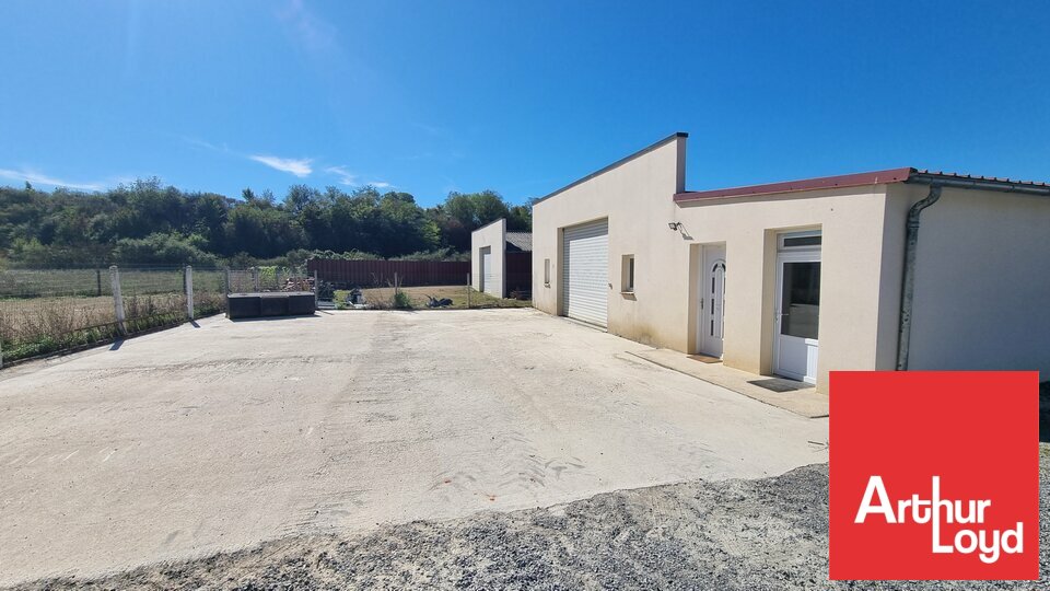 ARTHUR LOYD POITOU VENDEE VENTE-LOCAL D'ACTIVITE-SAINT_GEORGES_LES_BAILLARGEAUX-86