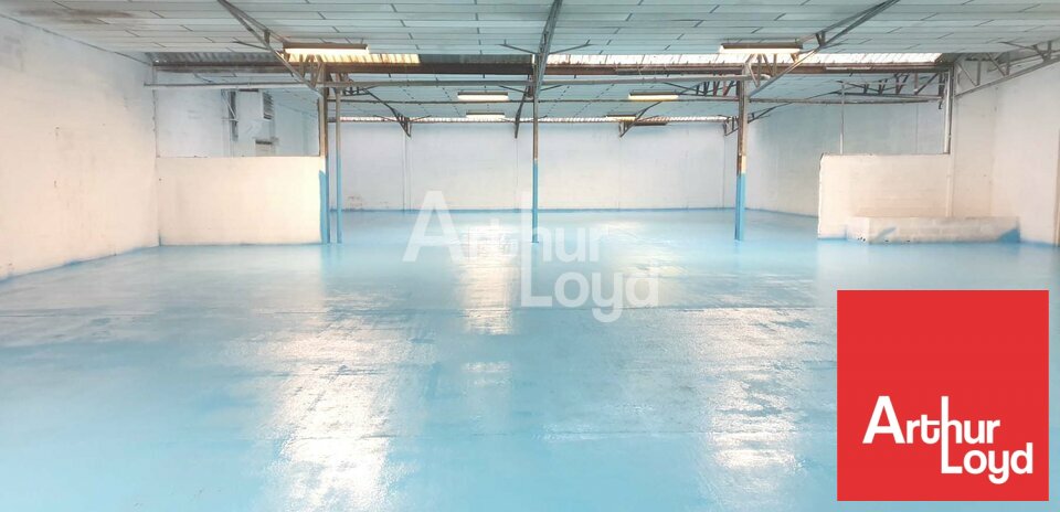 ARTHUR LOYD POITOU VENDEE LOCATION-LOCAL D'ACTIVITE-FONTENAY_LE_COMTE-85