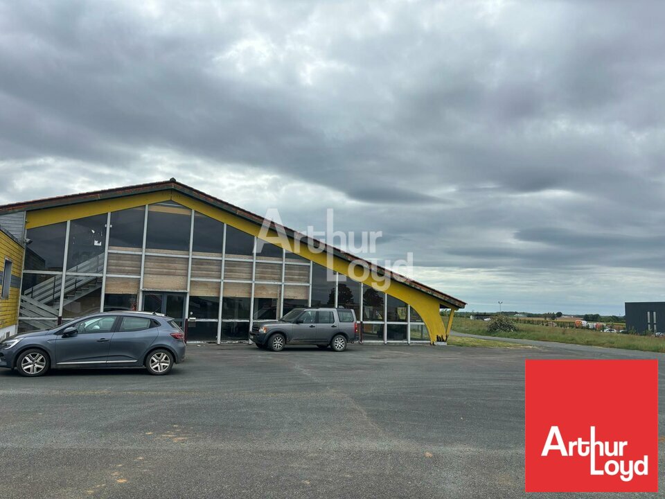 ARTHUR LOYD POITOU VENDEE LOCATION-LOCAL D'ACTIVITE-MAREUIL-SUR-LAY-DISSAIS-85