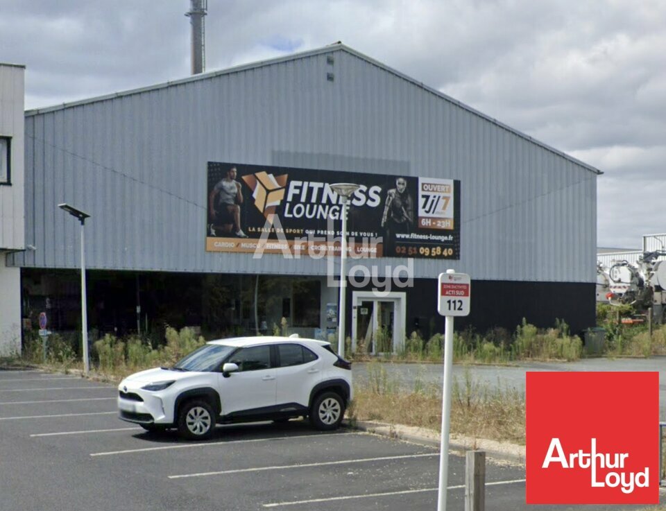 ARTHUR LOYD POITOU VENDEE VENTE-LOCAL D'ACTIVITE-LA_ROCHE_SUR_YON-85