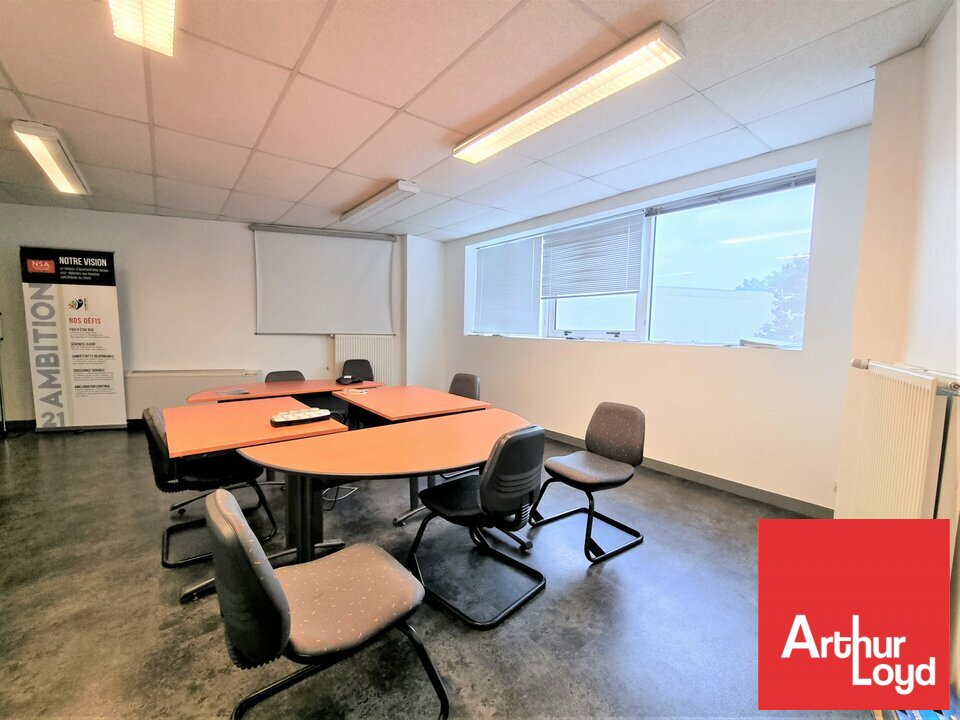 ARTHUR LOYD POITOU VENDEE LOCATION-BUREAUX-SAINT_BENOIT-86