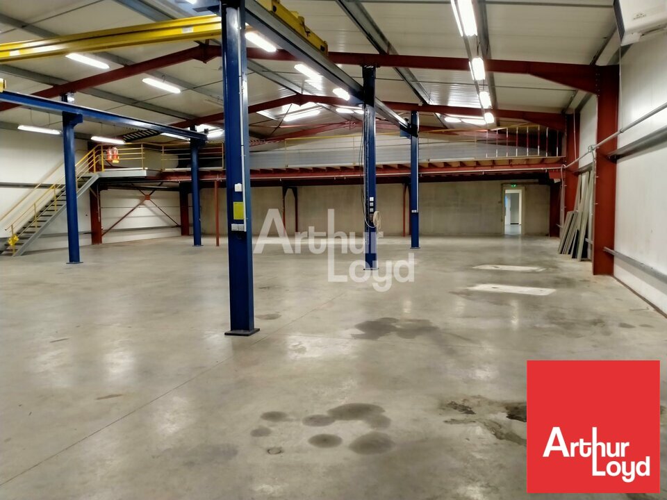 ARTHUR LOYD POITOU VENDEE VENTE-LOCAL D'ACTIVITE-CHATELLERAULT-86