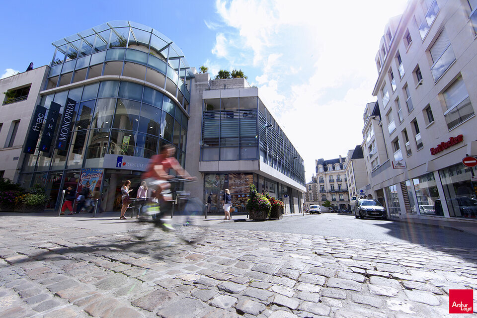 ARTHUR LOYD POITOU VENDEE LOCATION-LOCAL COMMERCIAL-POITIERS-86