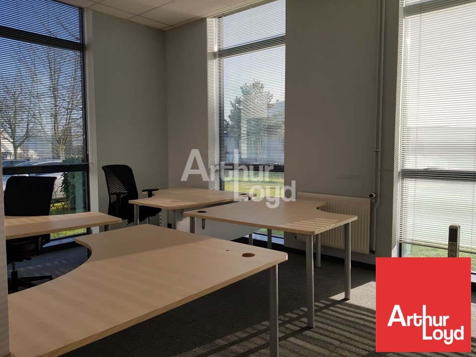 ARTHUR LOYD POITOU VENDEE LOCATION-BUREAUX-CHASSENEUIL_DU_POITOU-86