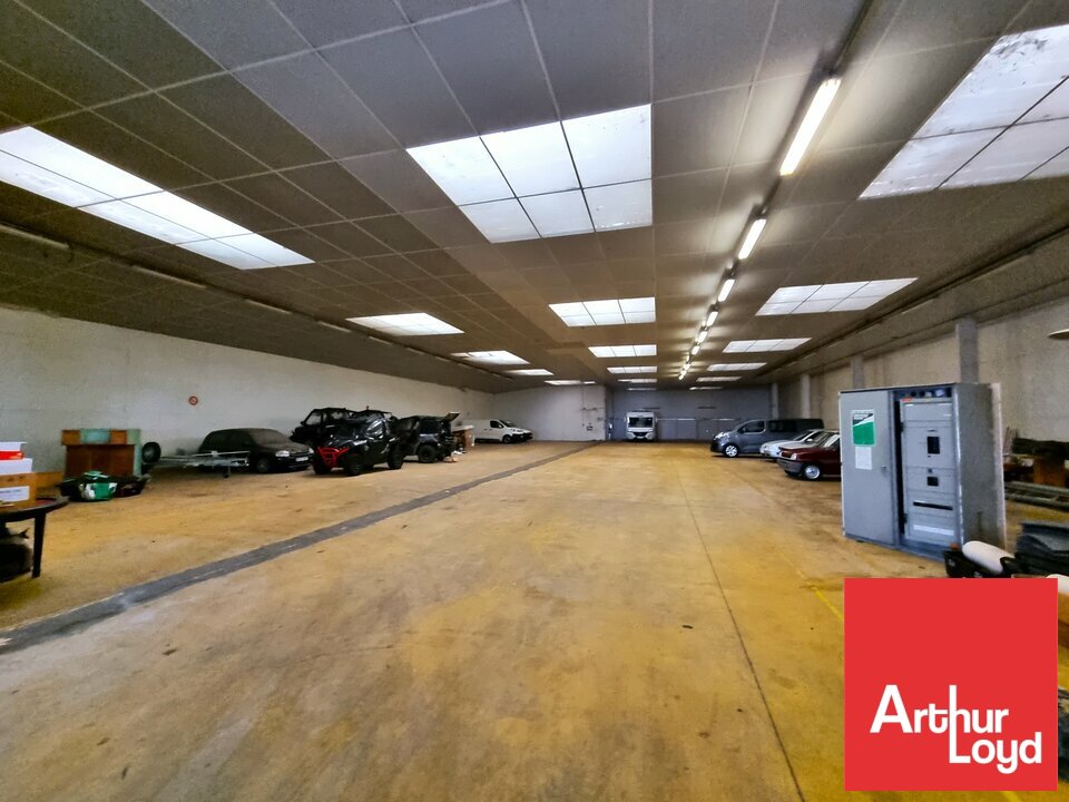 ARTHUR LOYD POITOU VENDEE LOCATION-LOCAL D'ACTIVITE-VOUNEUIL_SOUS_BIARD-86