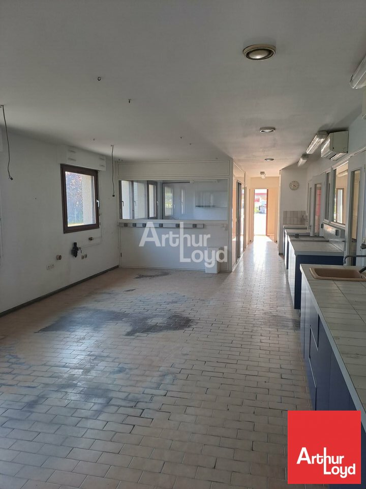 ARTHUR LOYD POITOU VENDEE VENTE-LOCAL D'ACTIVITE-CHATELLERAULT-86