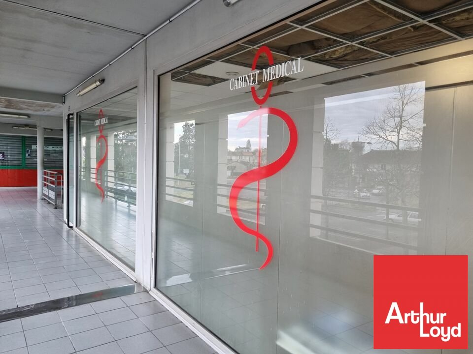 ARTHUR LOYD POITOU VENDEE VENTE-BUREAUX-POITIERS-86