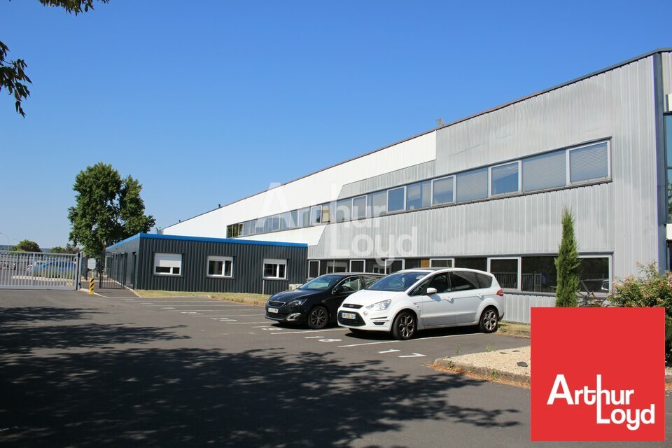 ARTHUR LOYD POITOU VENDEE LOCATION-LOCAL D'ACTIVITE-CHATELLERAULT-86