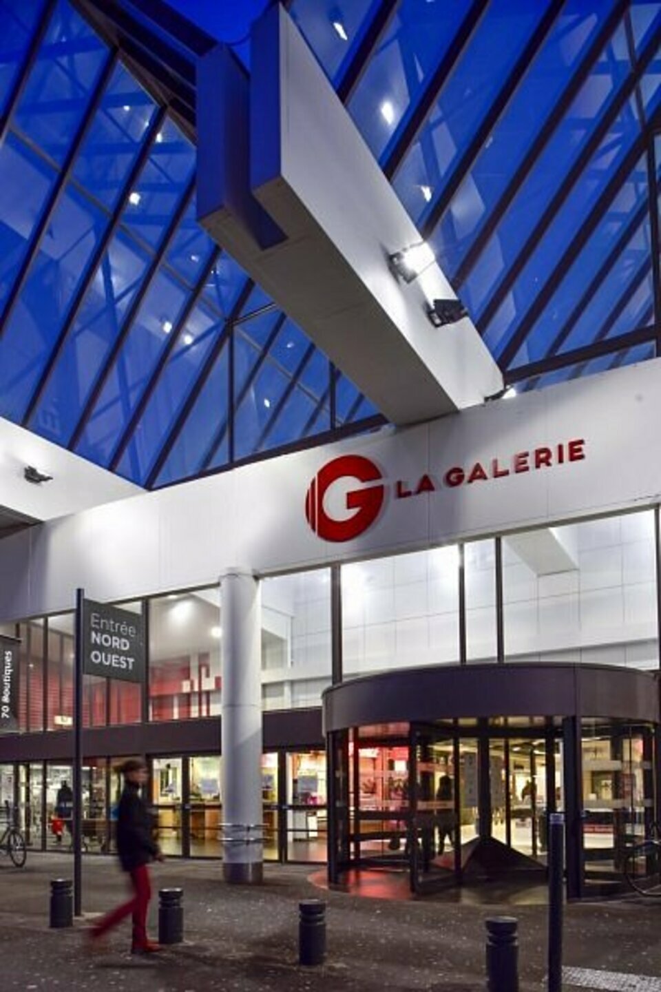 ARTHUR LOYD POITOU VENDEE LOCATION-LOCAL COMMERCIAL-POITIERS-86