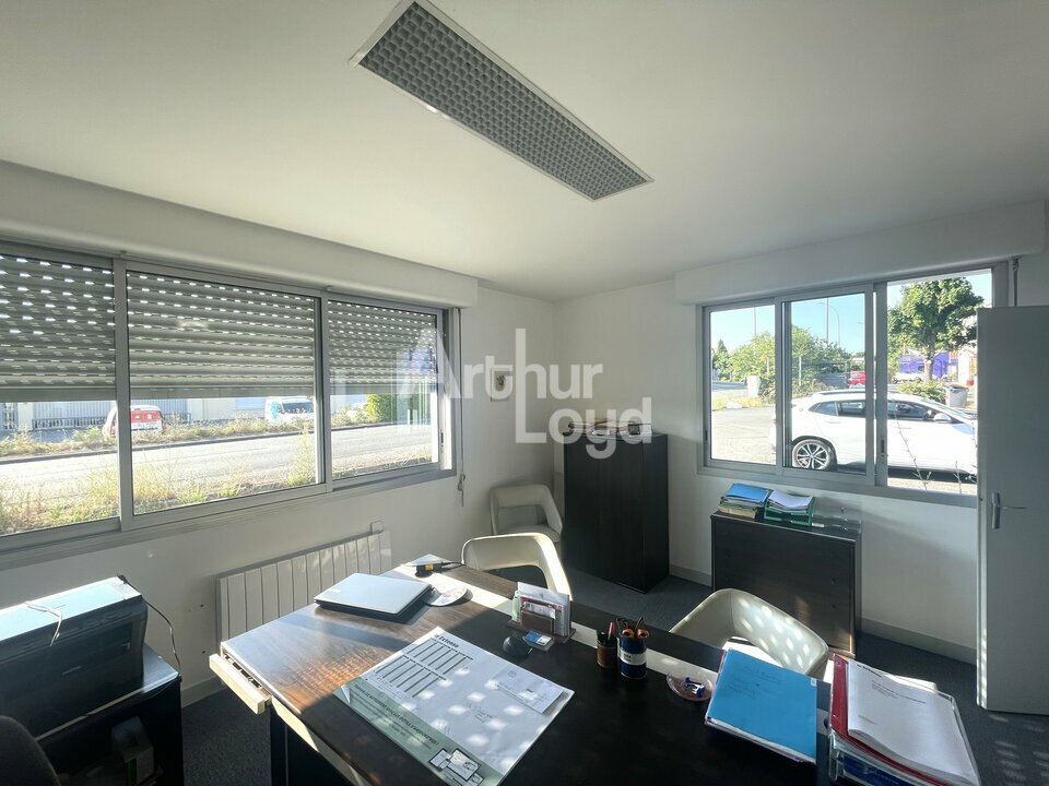 ARTHUR LOYD POITOU VENDEE LOCATION-LOCAL D'ACTIVITE-POITIERS-86