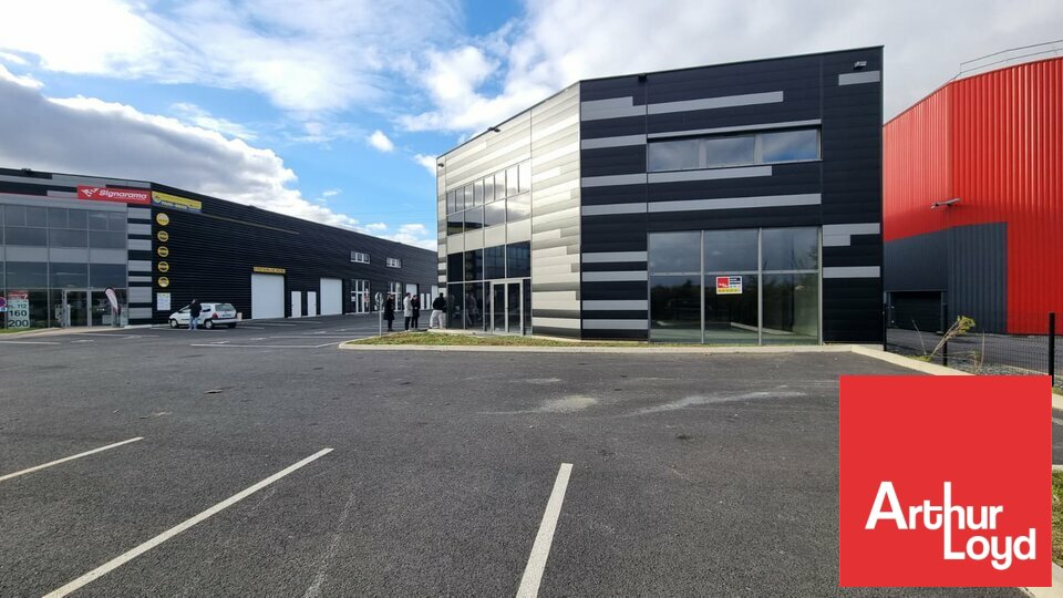 ARTHUR LOYD POITOU VENDEE VENTE-BUREAUX-POITIERS-86