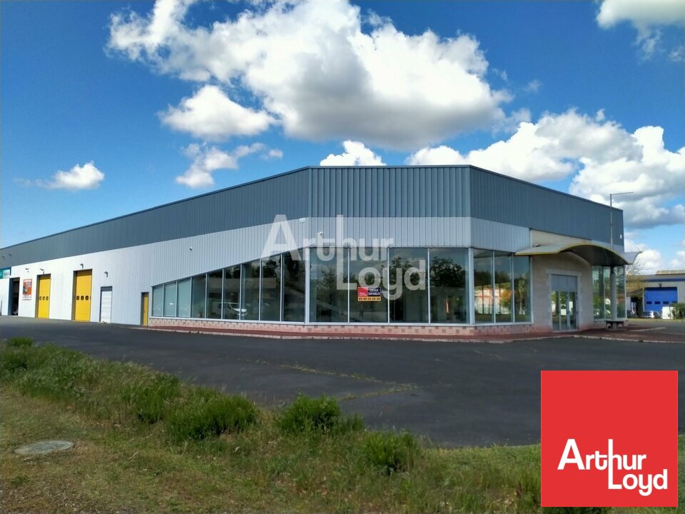 ARTHUR LOYD POITOU VENDEE LOCATION-LOCAL COMMERCIAL-ANTRAN-86