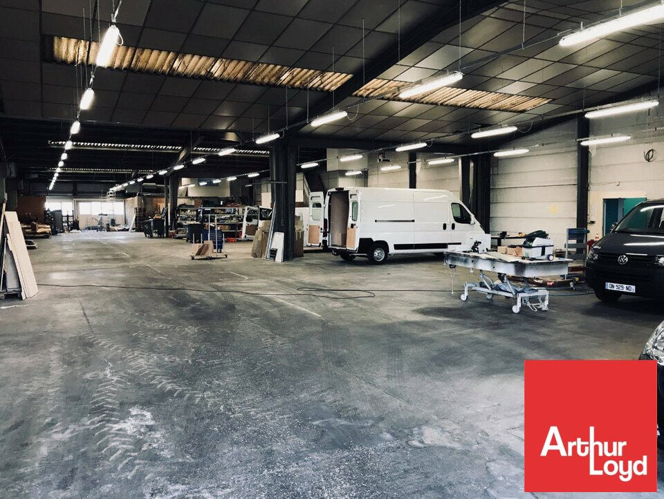 ARTHUR LOYD POITOU VENDEE VENTE-LOCAL D'ACTIVITE-POITIERS-86