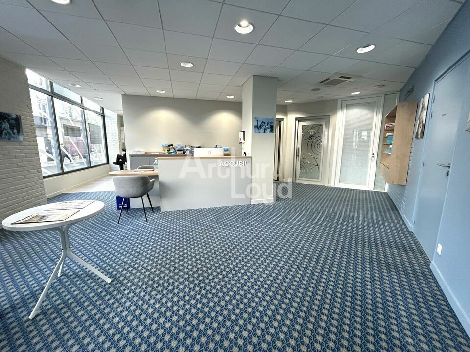 ARTHUR LOYD POITOU VENDEE LOCATION-LOCAL COMMERCIAL-POITIERS-86
