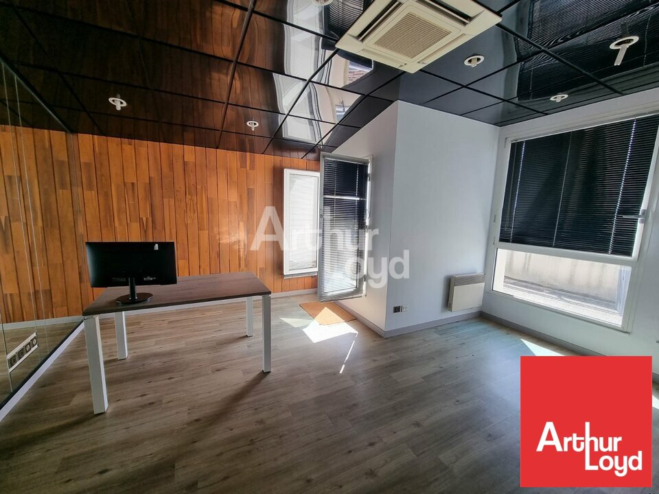 ARTHUR LOYD POITOU VENDEE LOCATION-BUREAUX-LA_ROCHE-SUR-YON-85