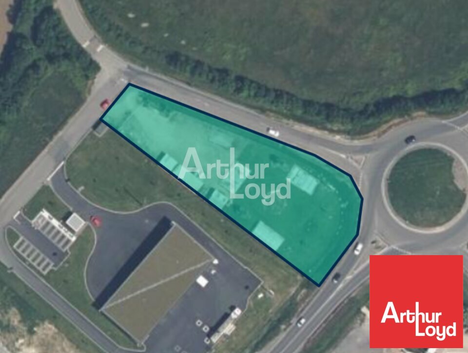 ARTHUR LOYD POITOU VENDEE VENTE-TERRAIN-BESSINES-79