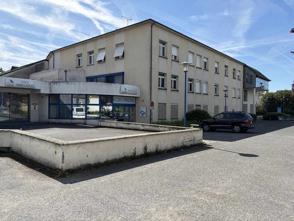 ARTHUR LOYD POITOU VENDEE LOCATION-BUREAUX-CHATELLERAULT-86