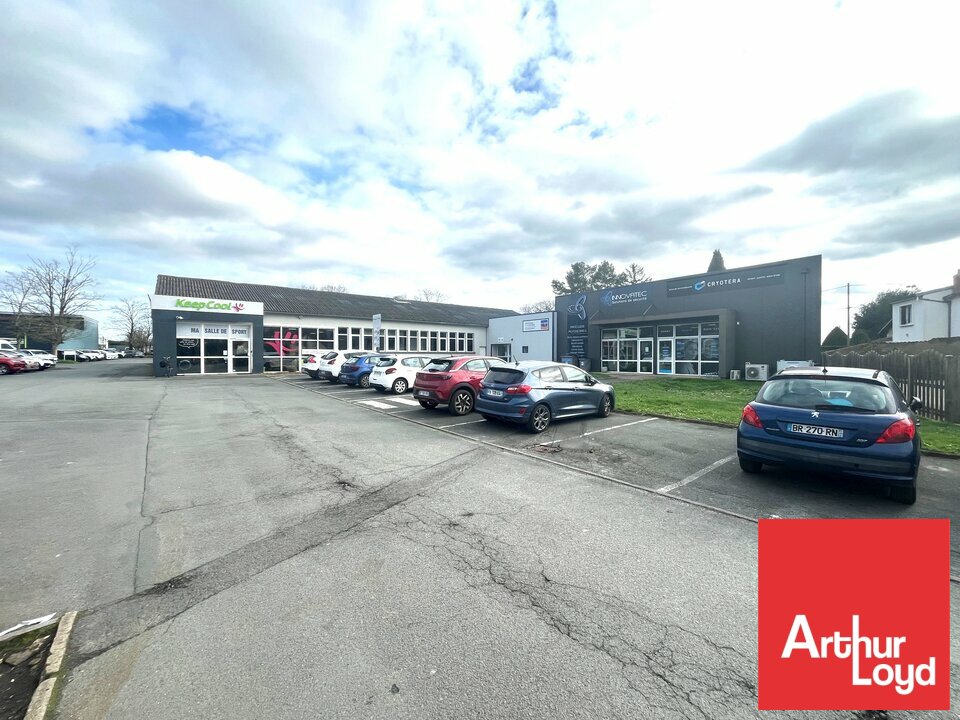 ARTHUR LOYD POITOU VENDEE VENTE-BUREAUX-SAINT_BENOIT-86