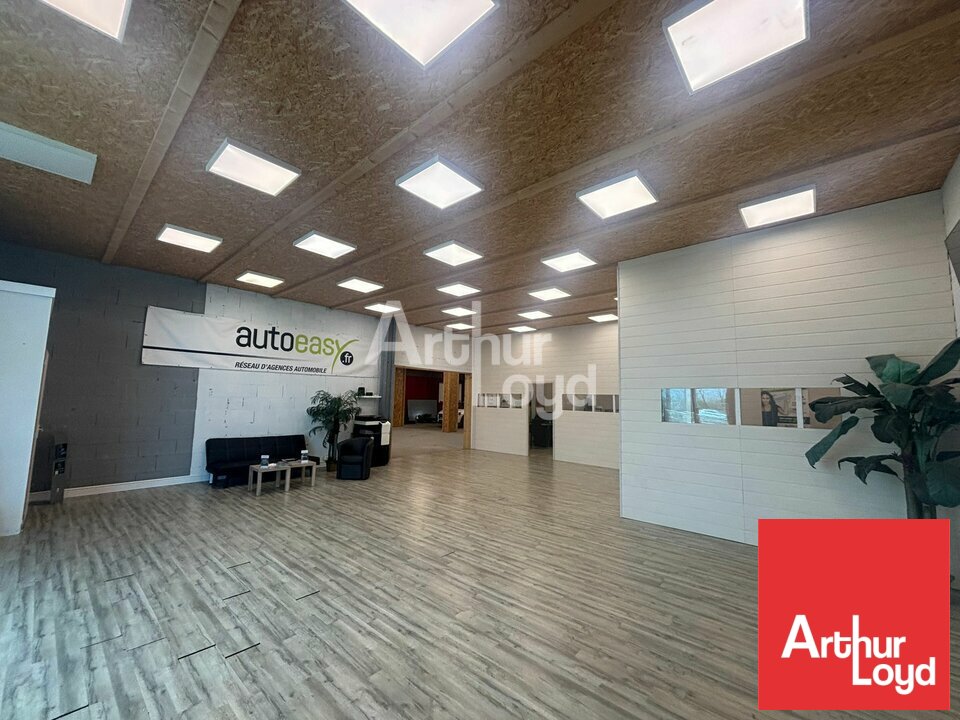 ARTHUR LOYD POITOU VENDEE LOCATION-LOCAL COMMERCIAL-AUBIGNY-LES_CLOUZEAUX-85