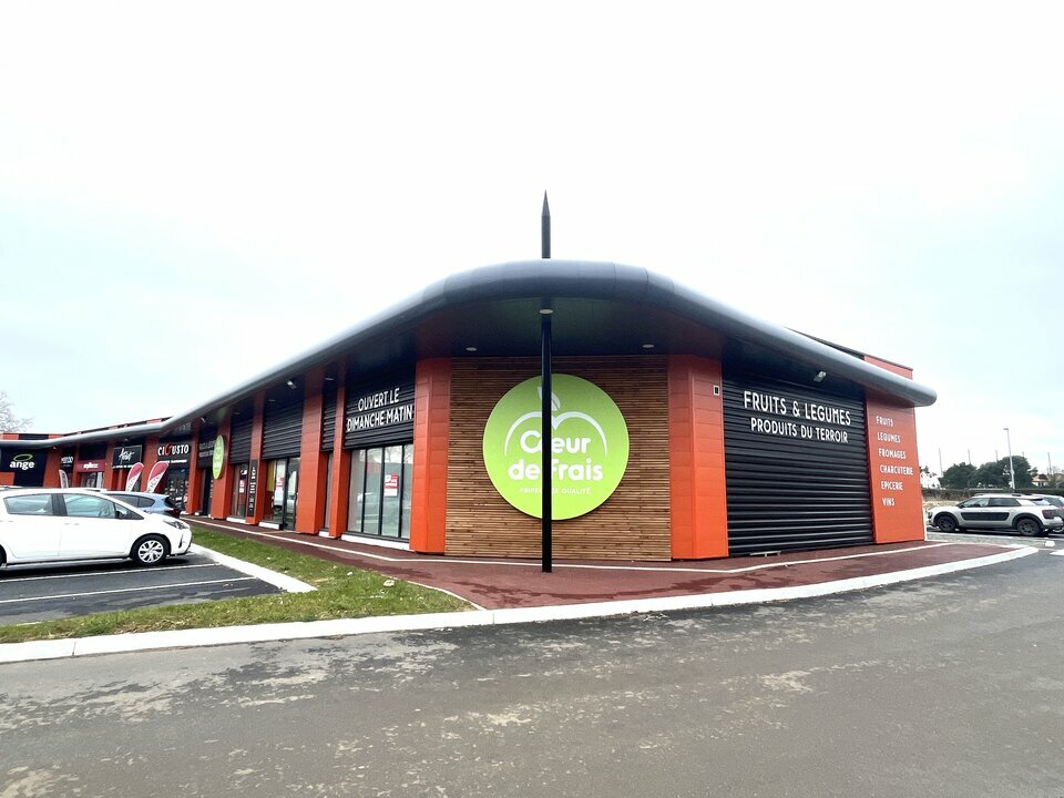 ARTHUR LOYD POITOU VENDEE LOCATION-LOCAL COMMERCIAL-NIORT-79