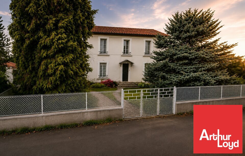 ARTHUR LOYD POITOU VENDEE VENTE-BUREAUX-POITIERS-86