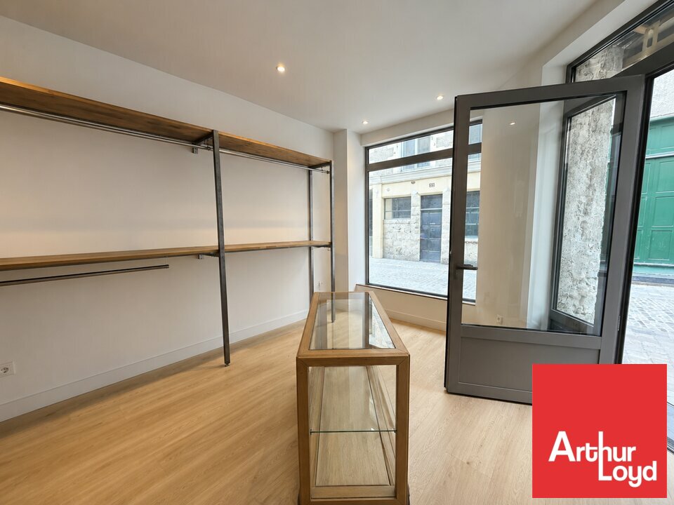ARTHUR LOYD POITOU VENDEE LOCATION-LOCAL COMMERCIAL-POITIERS-86
