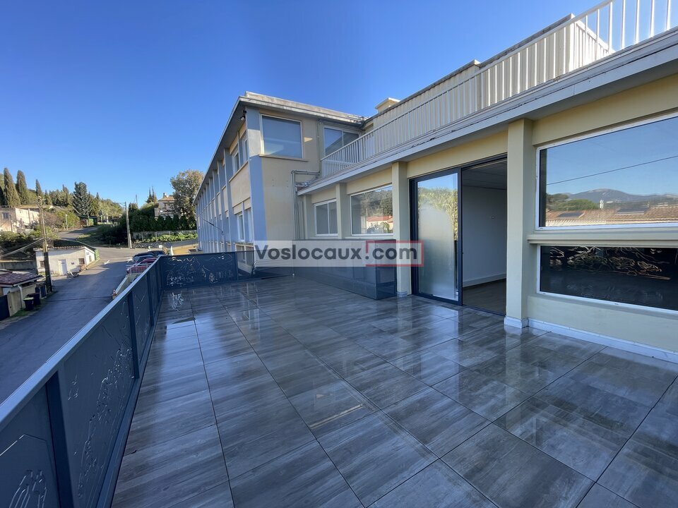 VOSLOCAUX.COM LOCATION-BUREAUX-ANTIBES-06