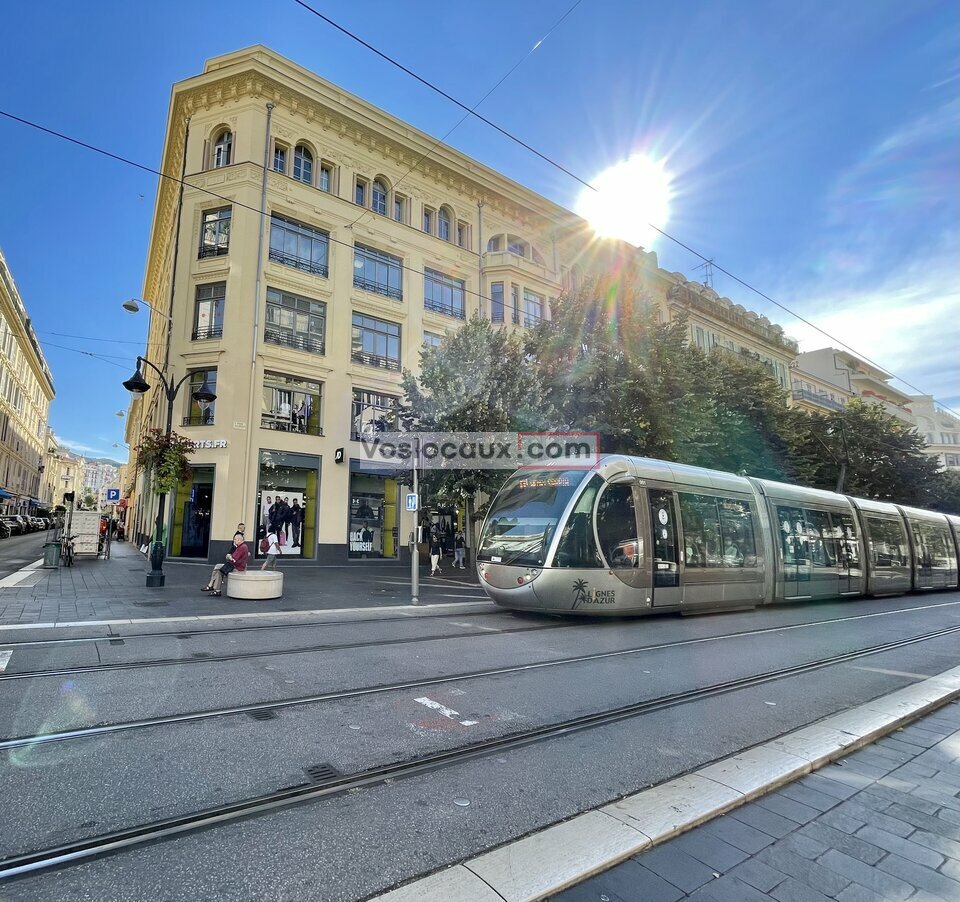 VOSLOCAUX.COM LOCATION-BUREAUX-NICE-06