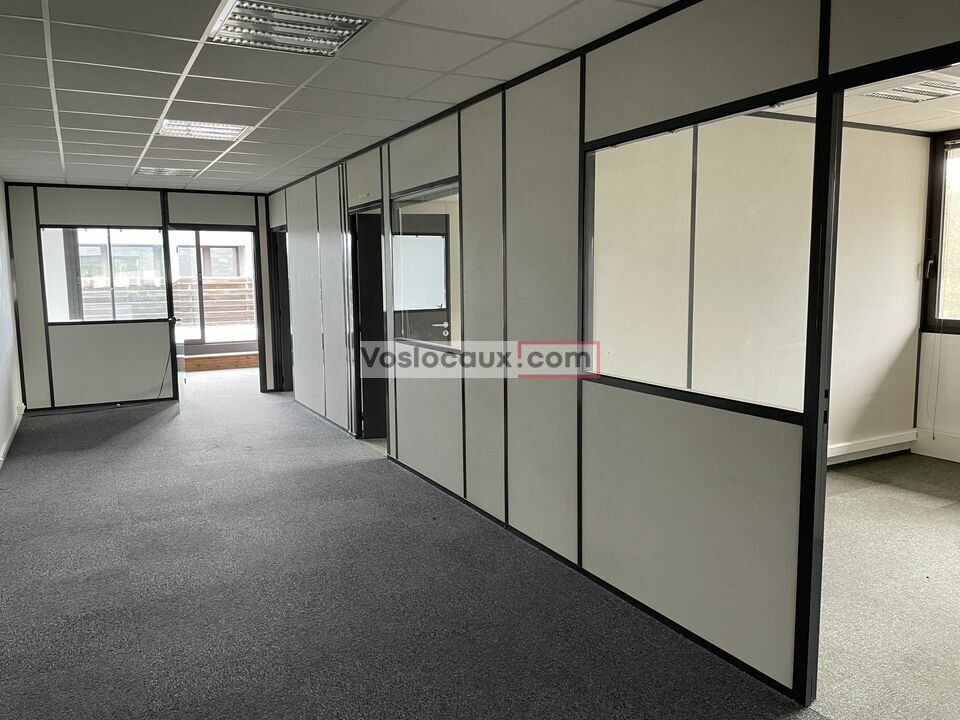 VOSLOCAUX.COM LOCATION-BUREAUX-VALBONNE-06
