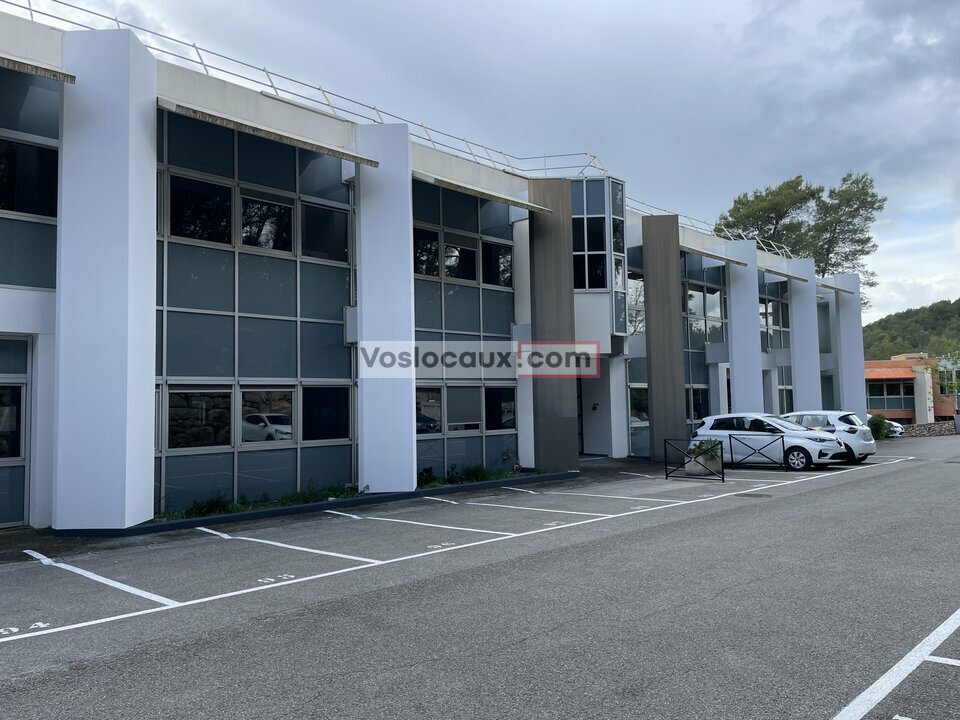 VOSLOCAUX.COM LOCATION-LOCAL D'ACTIVITE-VALBONNE-06