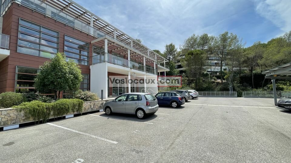 VOSLOCAUX.COM LOCATION-BUREAUX-SOPHIA_ANTIPOLIS-06