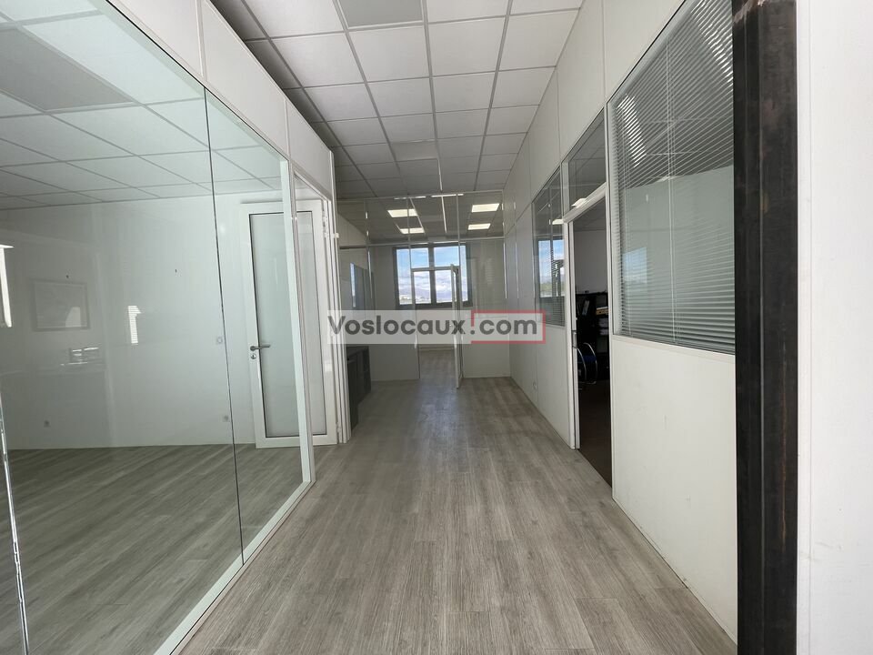 VOSLOCAUX.COM LOCATION-LOCAL D'ACTIVITE-ANTIBES-06