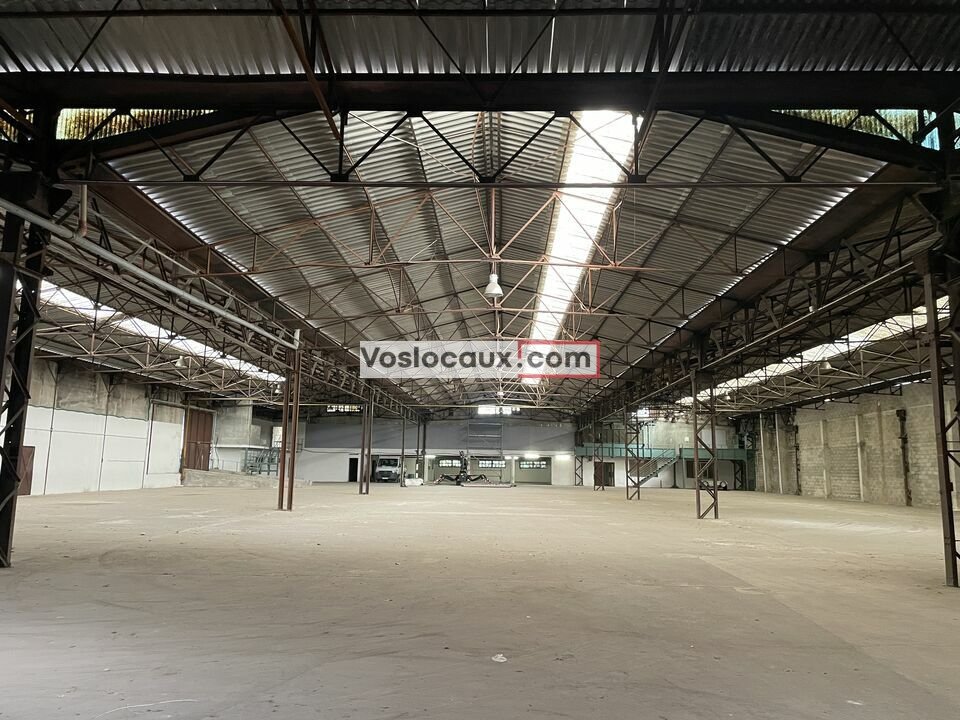 VOSLOCAUX.COM LOCATION-LOCAL D'ACTIVITE-LA_TRINITE-06