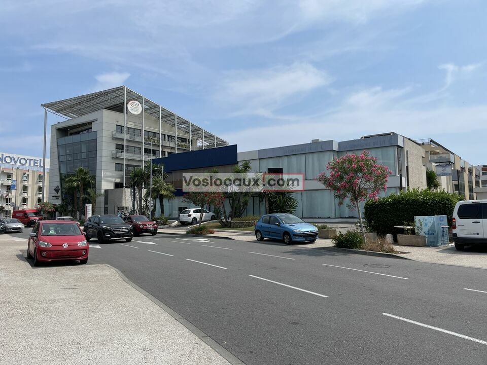 VOSLOCAUX.COM LOCATION-BUREAUX-SAINT_LAURENT_DU_VAR-06