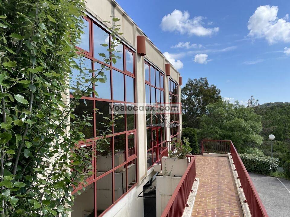VOSLOCAUX.COM LOCATION-BUREAUX-VALLAURIS-06