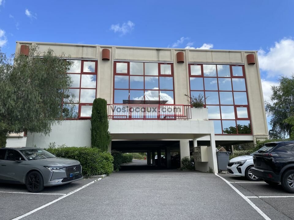 VOSLOCAUX.COM LOCATION-BUREAUX-VALLAURIS-06