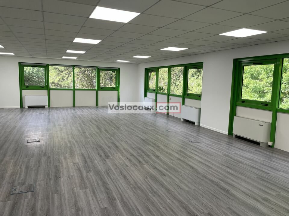 VOSLOCAUX.COM LOCATION-BUREAUX-VALLAURIS-06