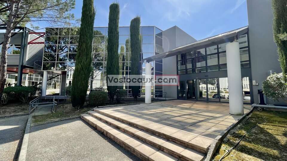 VOSLOCAUX.COM LOCATION-BUREAUX-SOPHIA_ANTIPOLIS-06