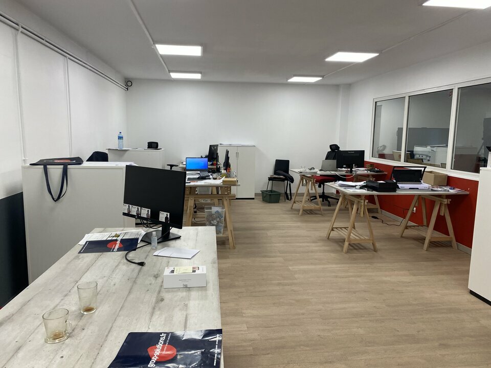 ARROW LILLE LOCATION-LOCAL COMMERCIAL-SECLIN-59
