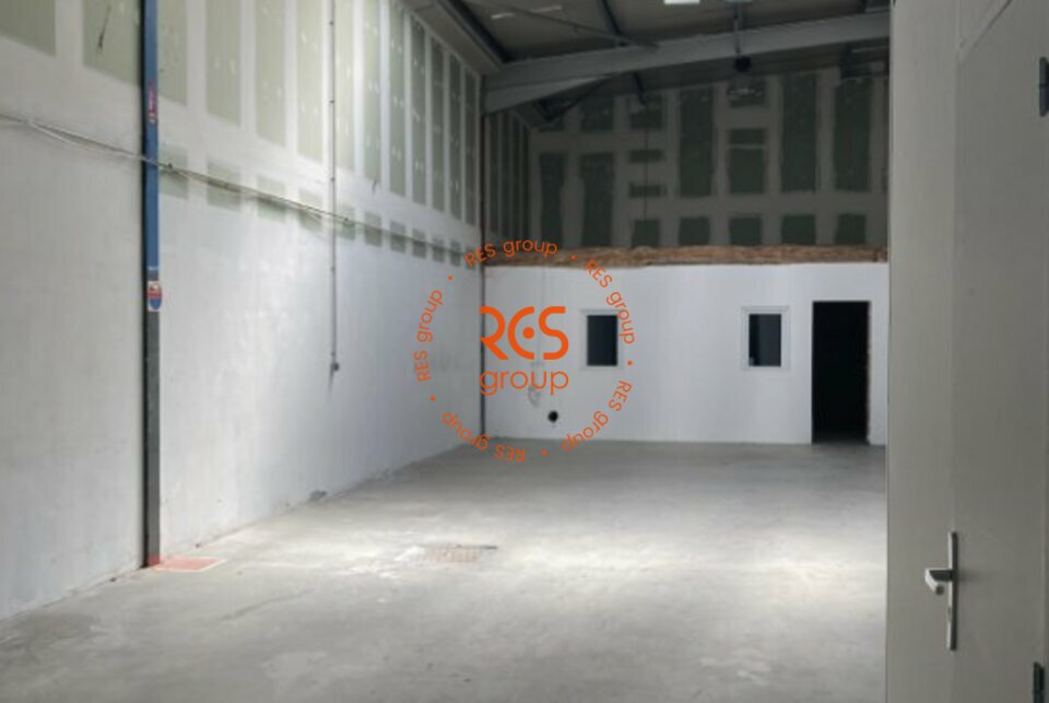 RES group LOCATION-ENTREPOT-MERIGNAC-33