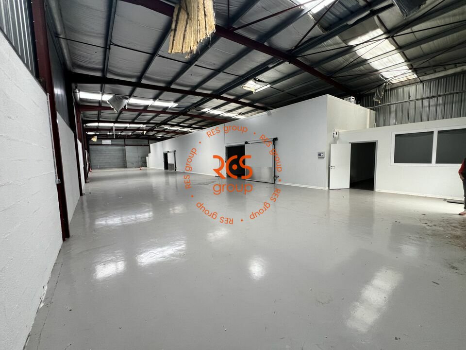 RES group LOCATION-LOCAL D'ACTIVITE-BEGLES-33