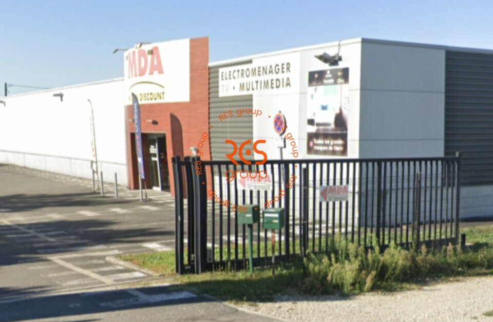 RES group LOCATION-LOCAL COMMERCIAL-LE_HAILLAN-33