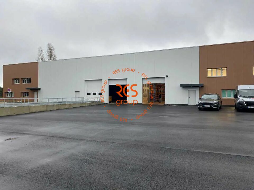 RES group LOCATION-LOCAL D'ACTIVITE-CARBON_BLANC-33