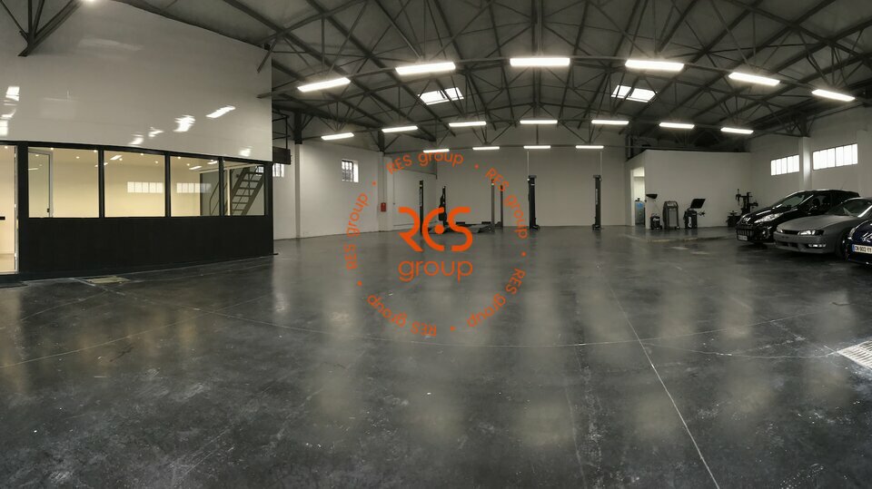 RES group CESSION-LOCAL D'ACTIVITE-LE_BOUSCAT-33
