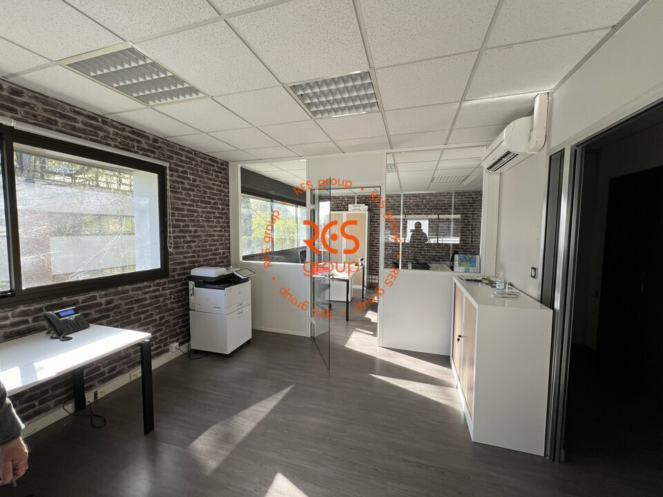 RES group LOCATION-BUREAUX-GRADIGNAN-33