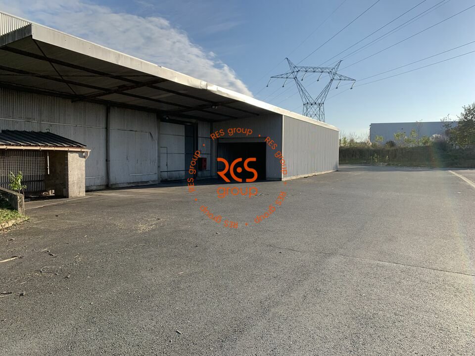 RES group LOCATION-LOCAL D'ACTIVITE-CARBON_BLANC-33