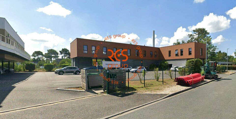 RES group VENTE-BUREAUX-CANEJAN-33