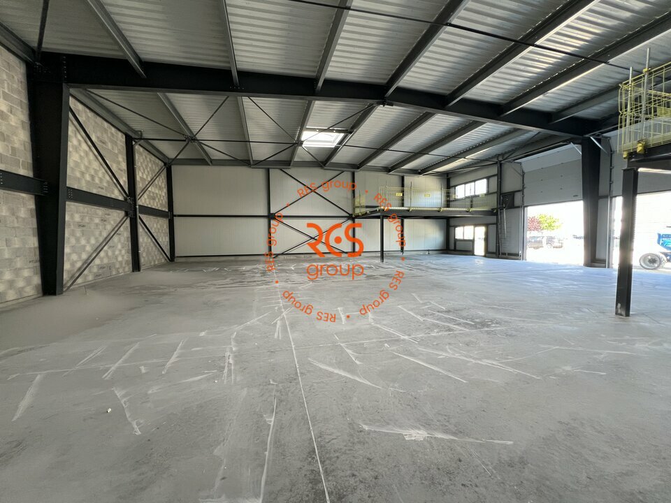 RES group VENTE-LOCAL D'ACTIVITE-BLANQUEFORT-33